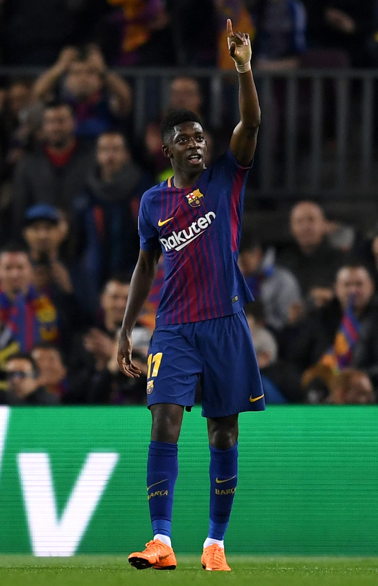 Sin embargo, al minuto 20, Ousmane Dembelé amplió la diferencia para los españoles que ya se montaban en el marcador y hacían dificil una remontada del Chelsea.