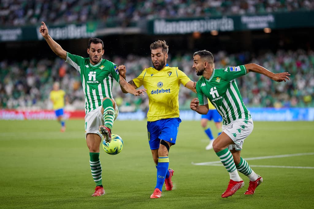 Juanmi fue el encargado de empatar el partido y consiguen su segundo empate dentro del torneo.