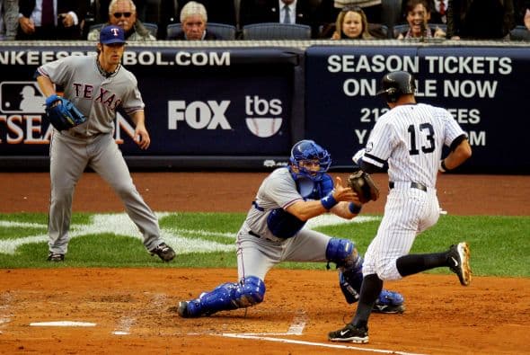 Alex Rodríguez entró a home con el batazo de Posada.