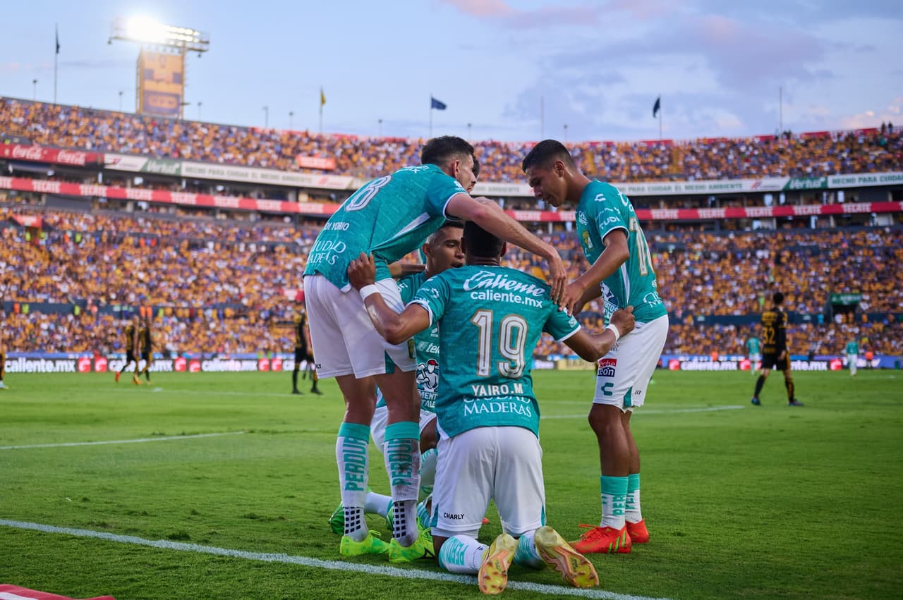 León venció a Tigres a domicilio con un autogol de Samir Caetano.