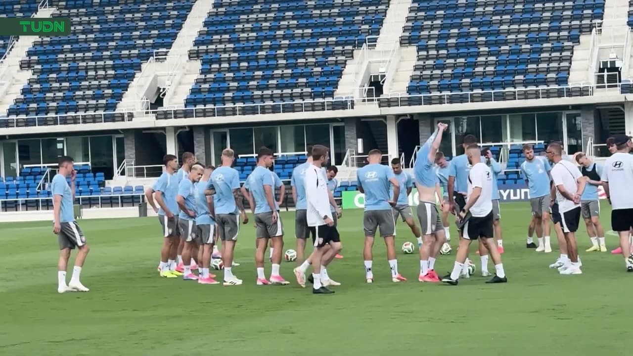DT de Chequia llenó de elogios el Estadio Guadalajara