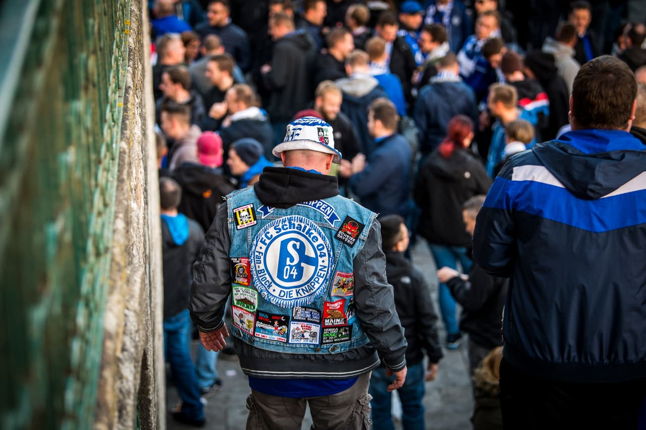 Schalke 04 mueve sus fichas para tener en sus filas al juvenil hispano-colombiano Dani Morer, jugador del equipo de Barcelona B, jugador de proyección.