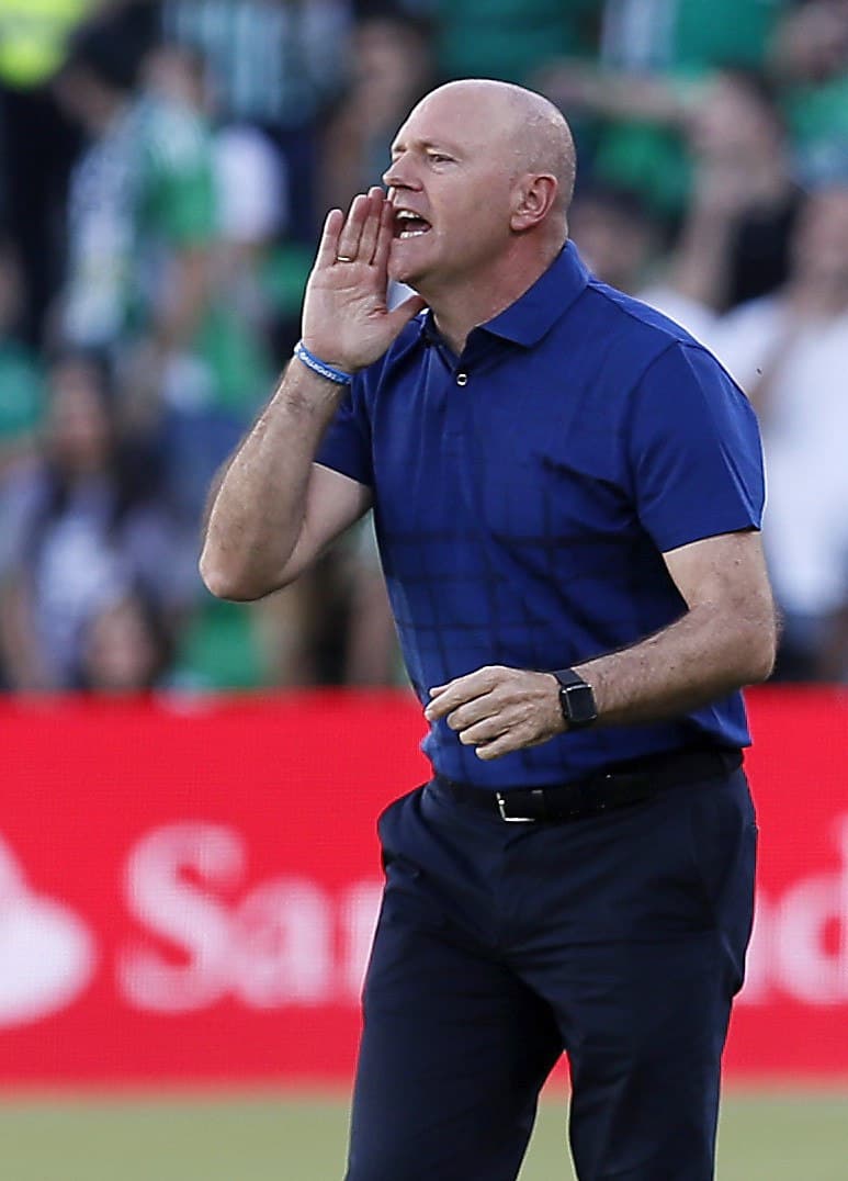 Mientras que los de Pepe Mel buscarán su primer triunfo de la temporada recibiendo al Deportivo Alavés.