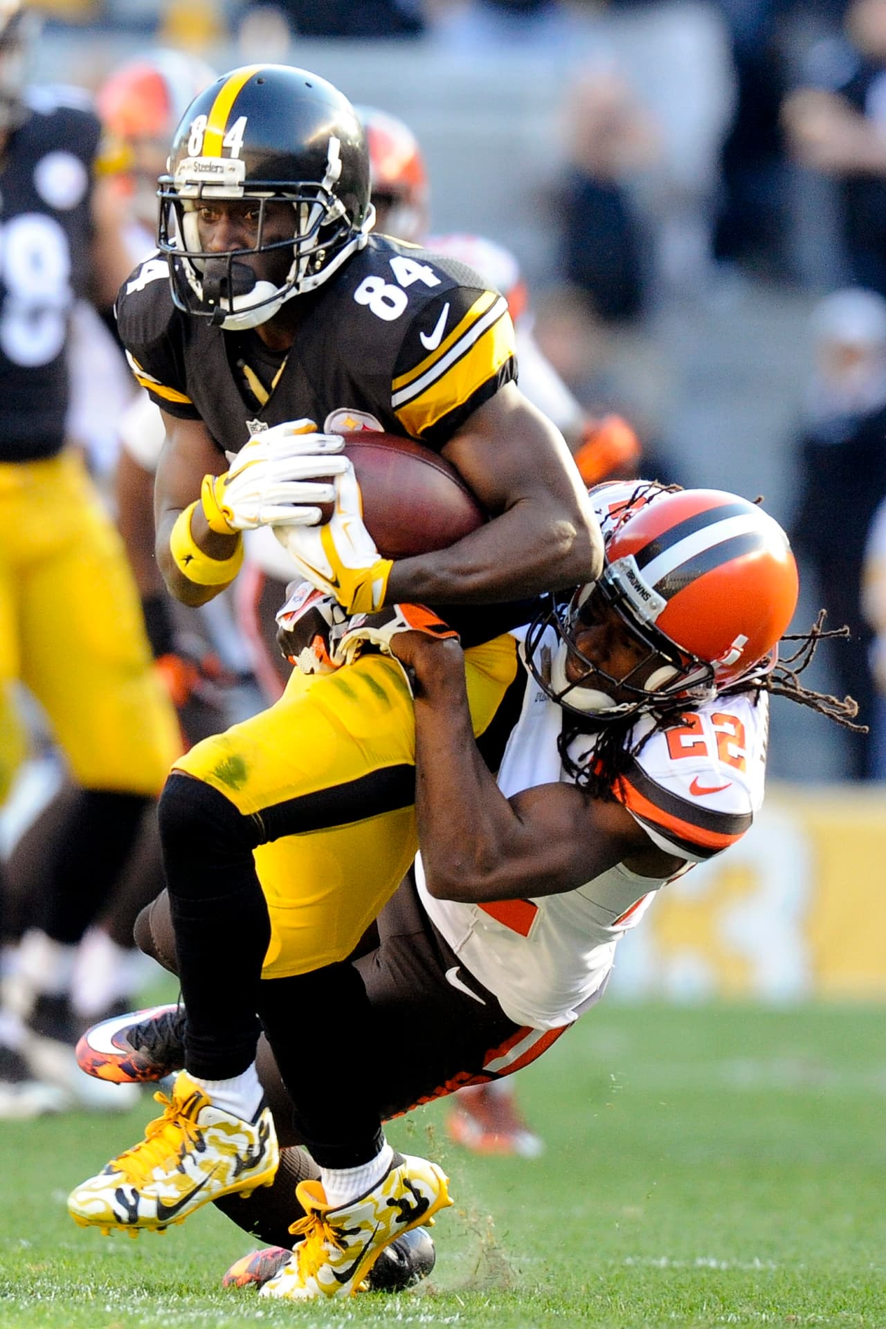 Los Pittsburgh Steelers derrotaron 30-9 a los Cleveland Browns en la semana 10 de la NFL y estas son las mejores imágenes de este encuentro.