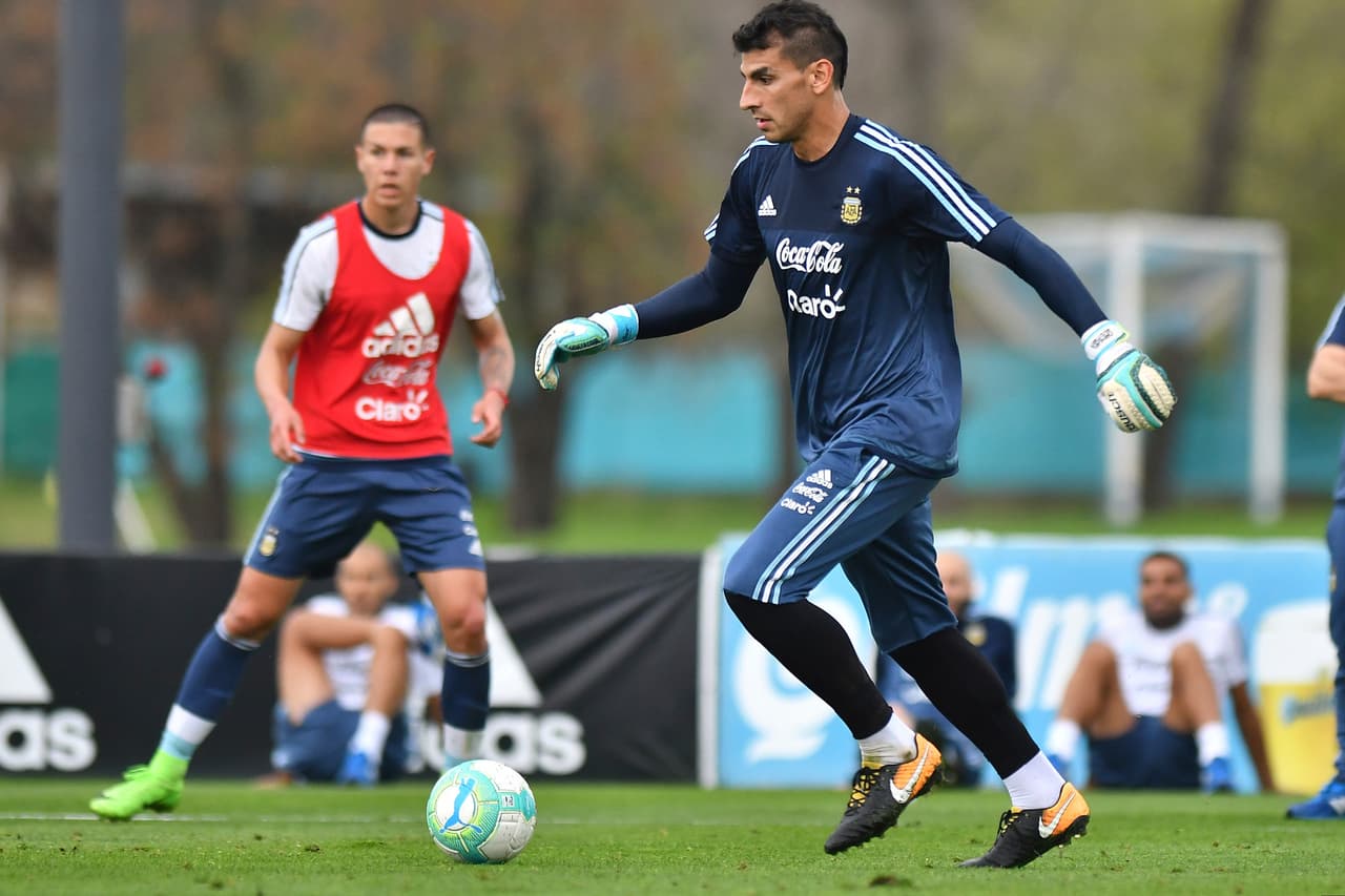 Nahuel Guzmán (Argentina): el portero de los Tigres fue suplente en ambos encuentros de Argentina ante Perú (0-0) y Ecuador (triunfo 3-1).