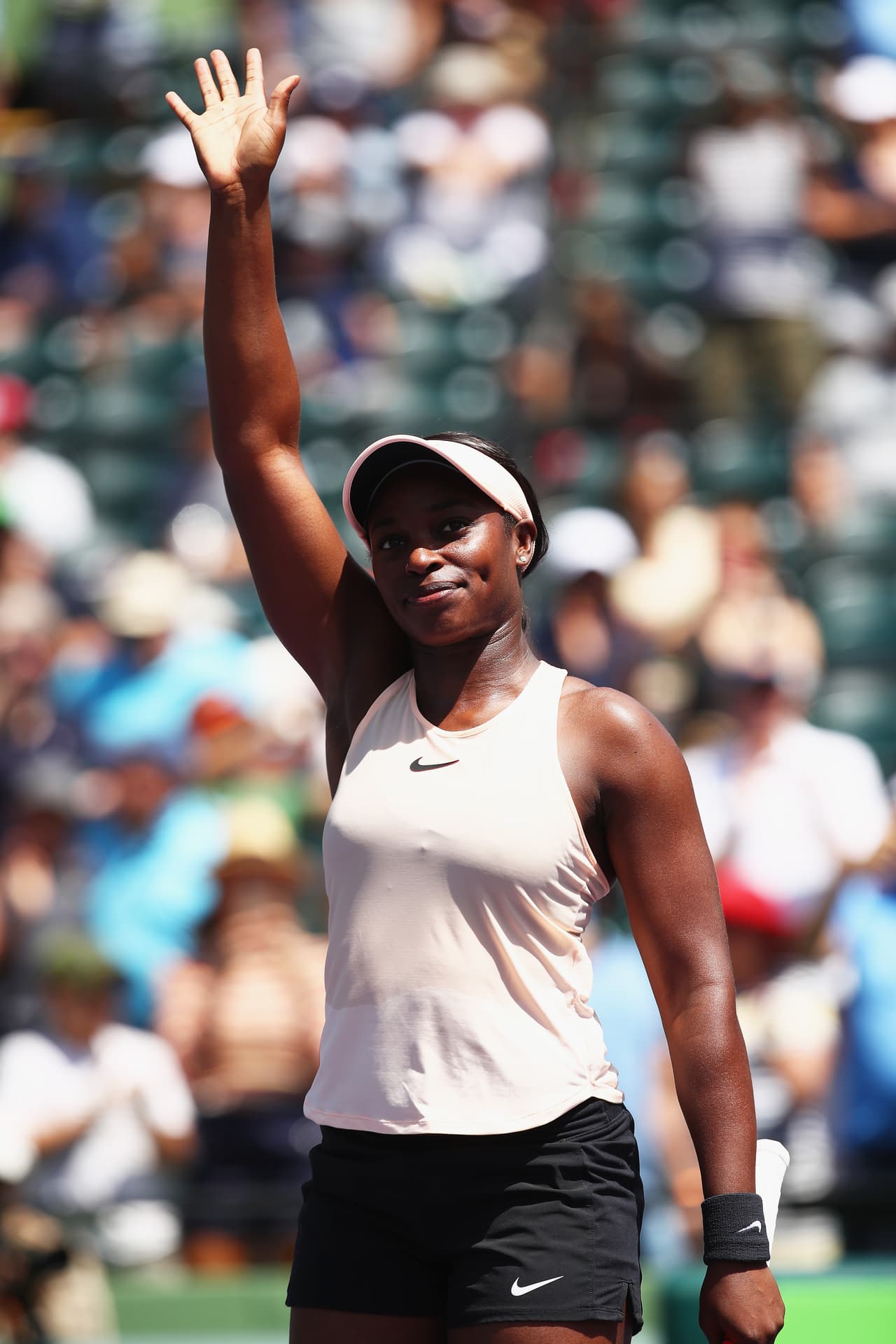 La estadounidense Sloane Stephens, de 25 años, ha sorprendido en Miami Open y su parecido físico con Serena Williams ha llamado la atención por su potencia y agresividad.