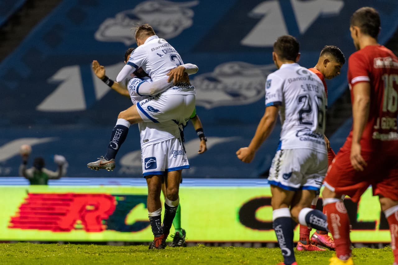 Finalmente, Pablo González (81’) y Escoto (90’) liquidaron el cotejo.