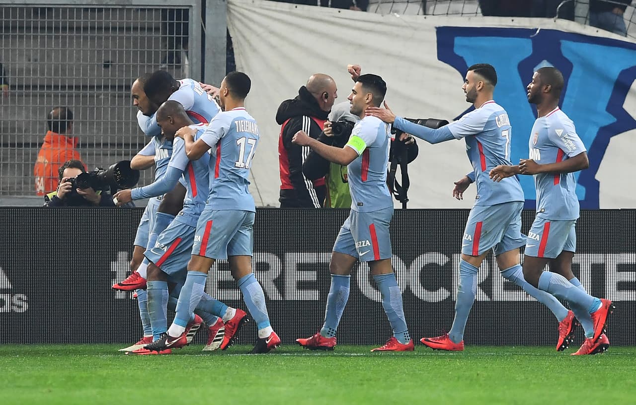 El Lyon, por tanto, mantiene el segundo puesto igualado a puntos con el Marsella.