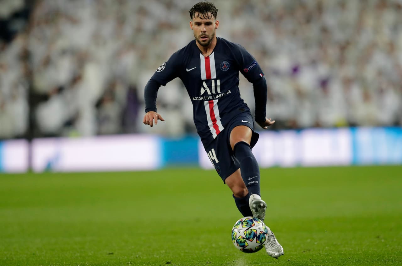 Otro defensa elegido fue Juan Bernat del PSG con 70 puntos.