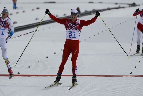 Cologna tuvo una ventaja de cuatro décimas del segundo lugar, el sueco Marcus Hellner, el defensor del título, en un enconado esprint.