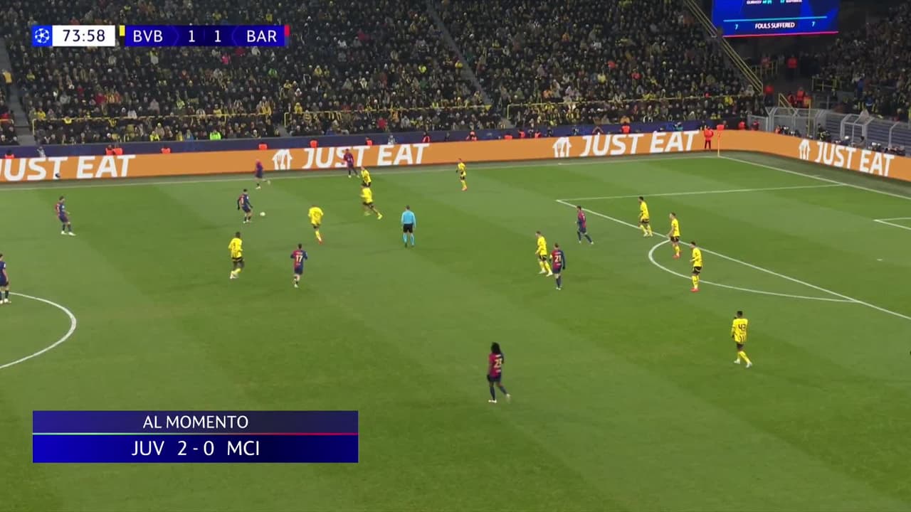 ¡GOL!  anota para FC Barcelona. Ferran Torres