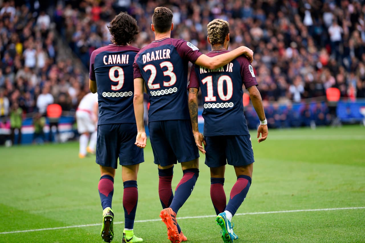 Con pase de Mbappé, el mediocampista alemán puso el 5-1 parcial al minuto 45.