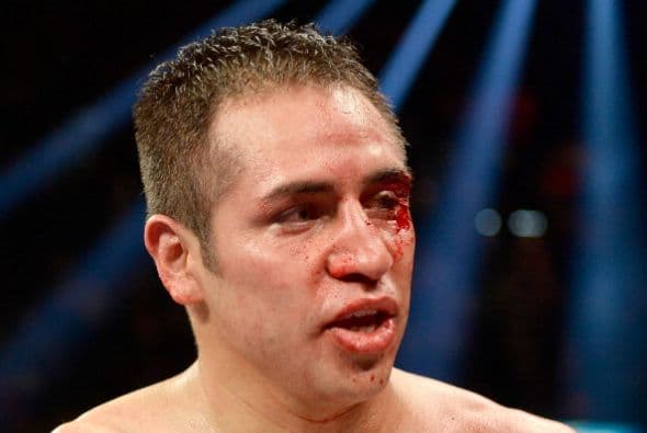 Love sacó su poder y cortó al mexicano.