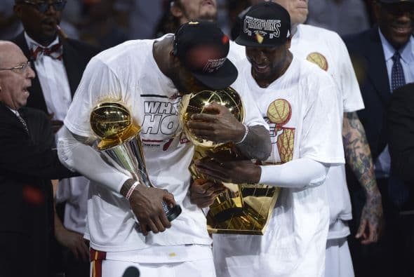 Otro campeonato remarcable fue el de Miami Heat al ganar por segunda vez consecutiva y tercera en la historia de la franquicia el anillo de la NBA. La dupla de Dwayne Wade y LeBrom James superó todas las dificultades y promete un largo reinado para el sur de la Florida.