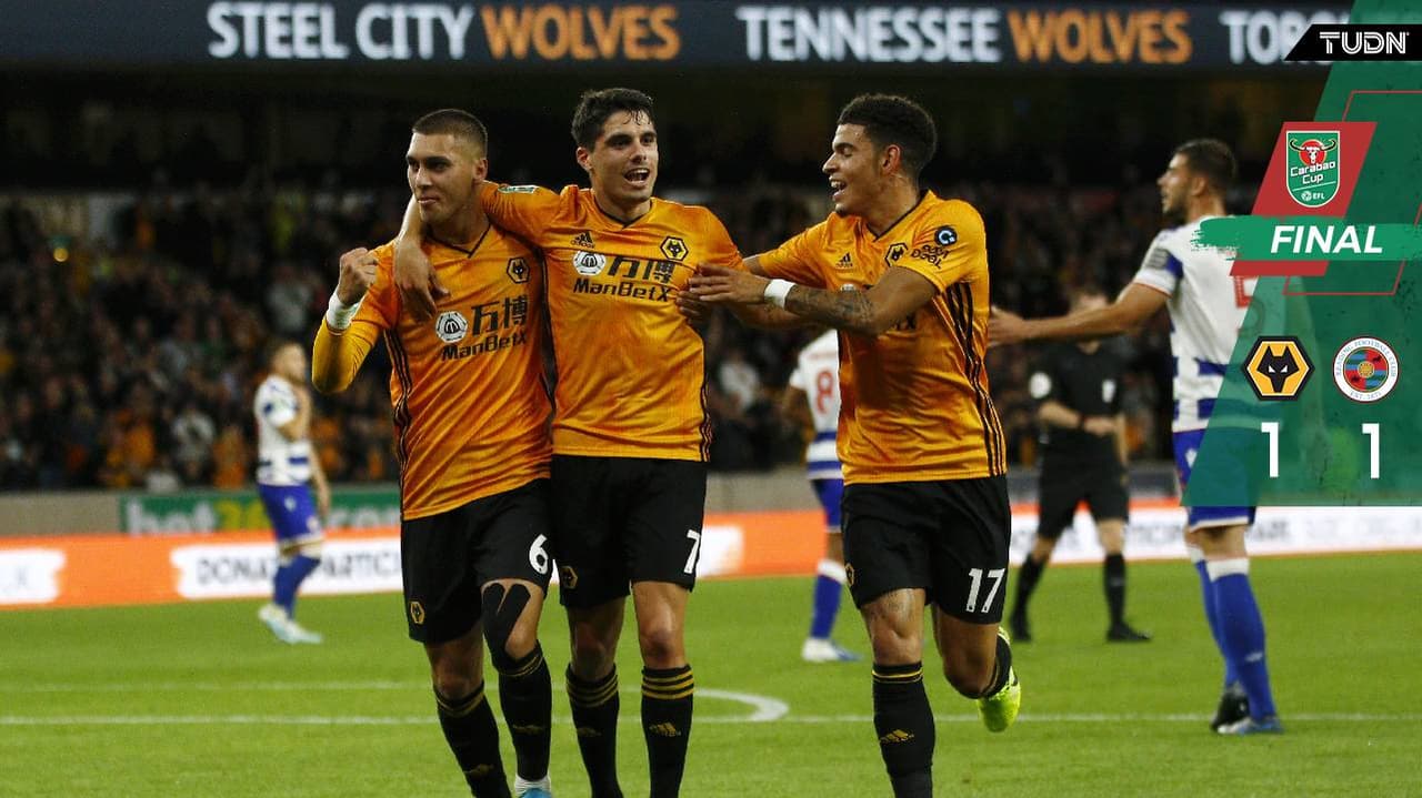 En penales y sin Jiménez, Wolves avanzan en la copa de la liga