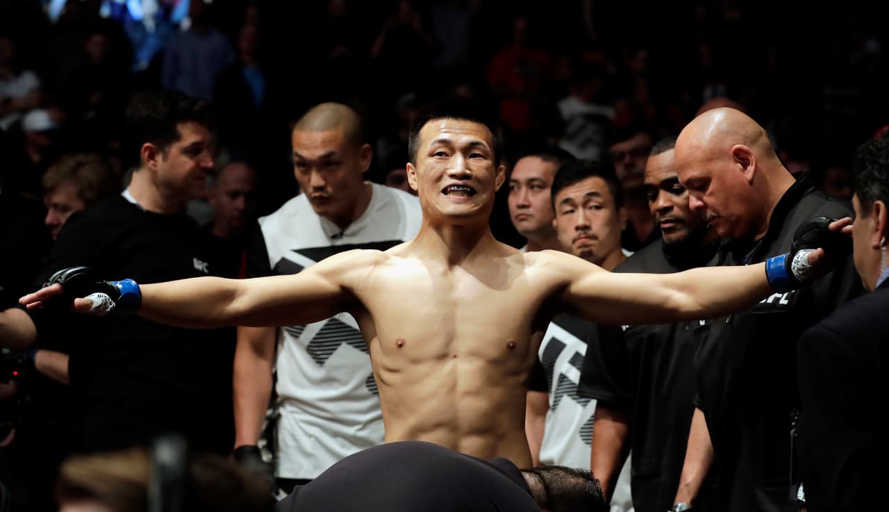 El ‘Zombie Coreano’ volvió y noqueó a la ‘Amenaza’ Bermudez en la UFC