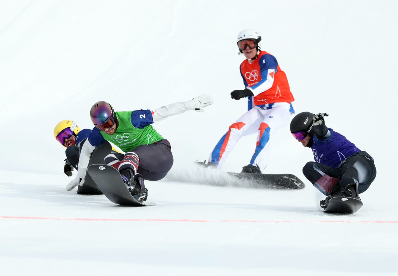 Austria hace el 1-3 en una final cerradisima en el snowboard cross de Milano Cortina 2026