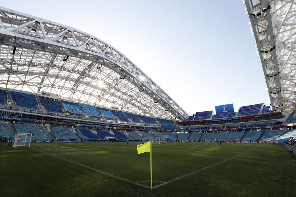 El estadio fue sede de la inauguración y clausura de los Juegos Olímpicos de Invierno en 2014, y recibió seis partidos del Mundial de Rusia 2018, donde se anotaron en total 21 goles.