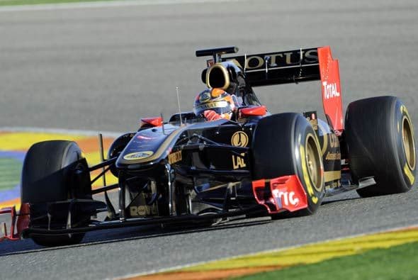 Los médicos dijeron que le tomará por lo menos un año recuperar la funcionalidad de la mano derecha.