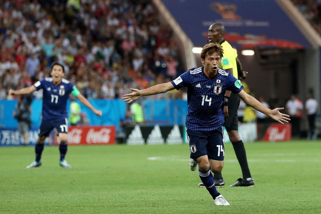 Parecía en ese momento, que de la mano, o del botín derecho de Inui, como ustedes gusten, Japón iba a avanzar a los cuartos de final por primera vez en una Copa del Mundo.