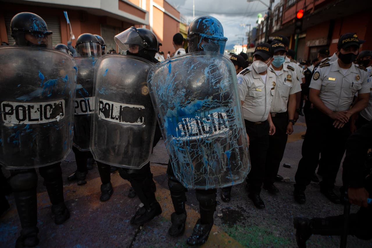 Las imágenes sobre los daños causados por los incendios resultan impactantes.