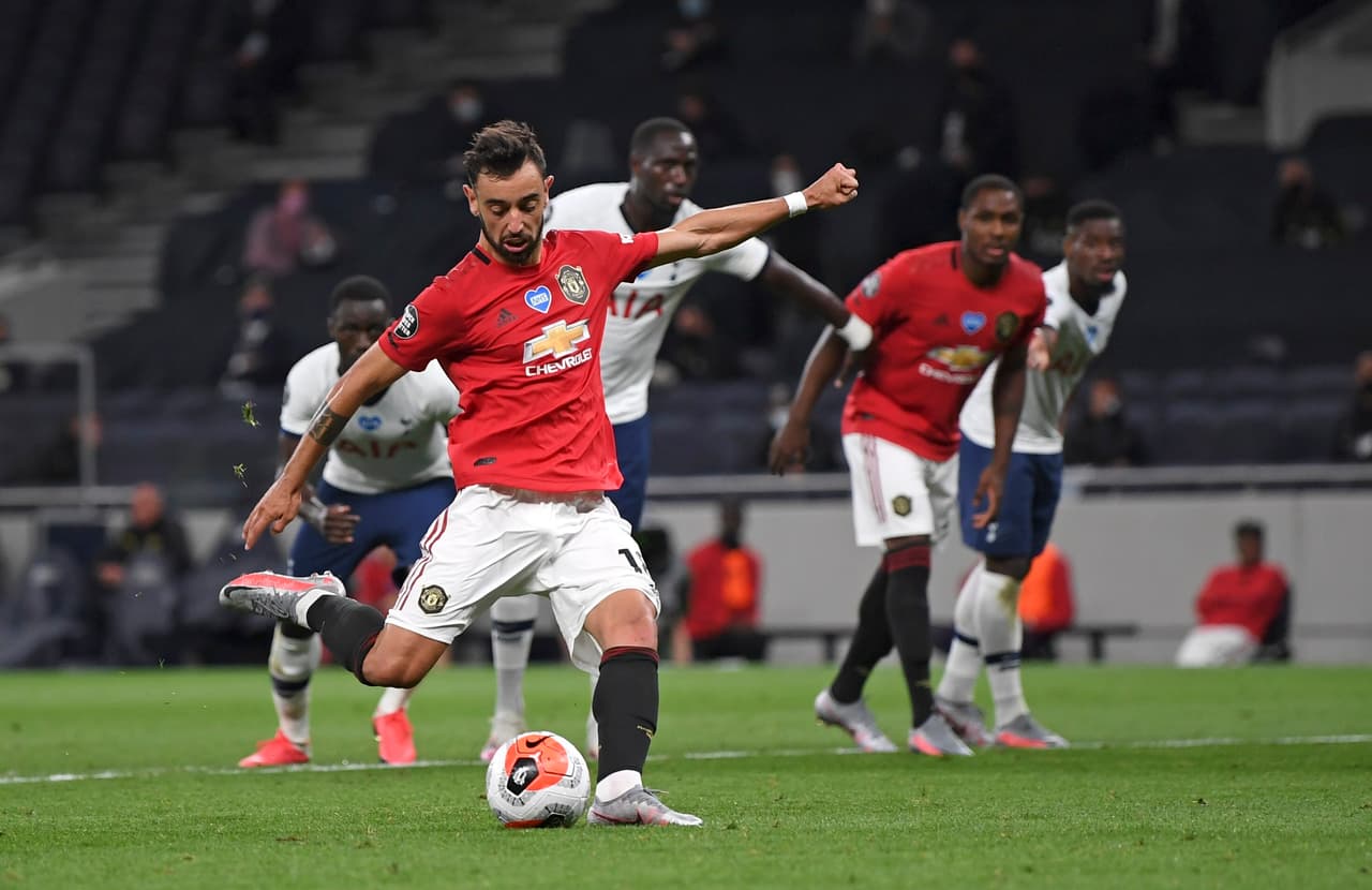 Bruno Fernandes fue el encargado de cobrar la pena máxima y perforó el arco rival para igual el cotejo.