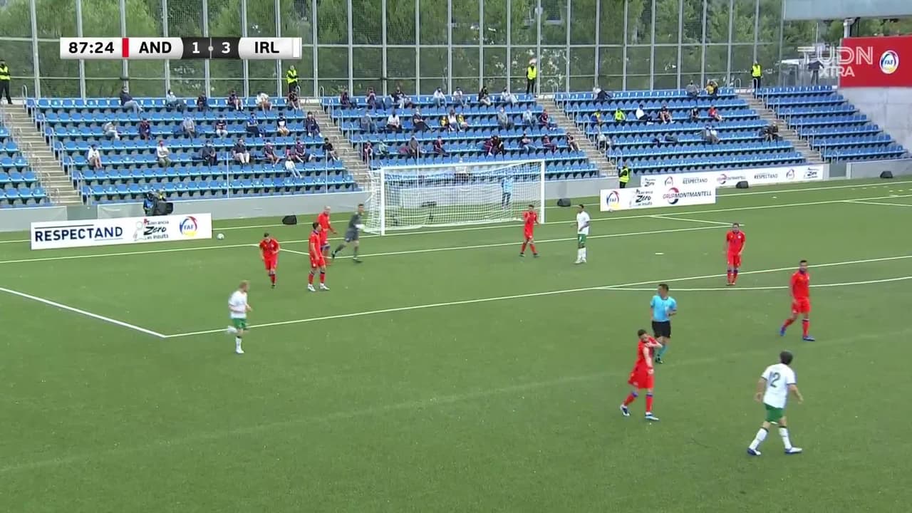 ¡TIRO ATAJADO! disparo por ["Ryan"] ["Manning"].