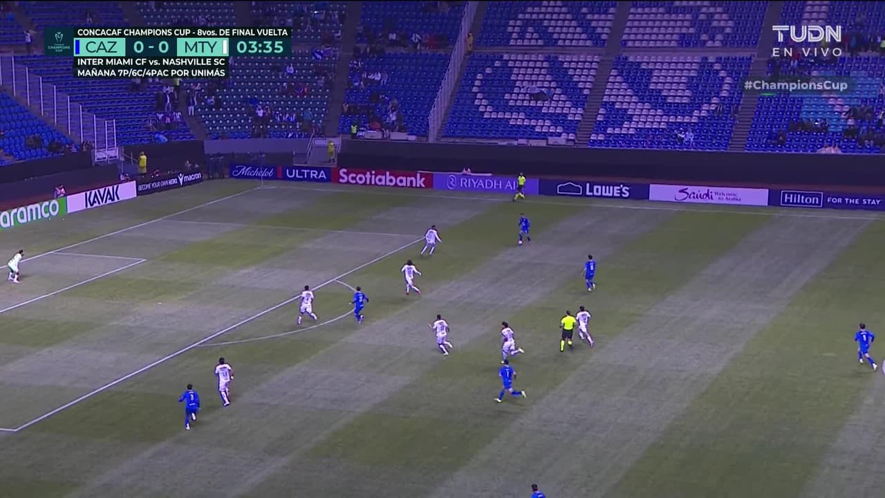 ¡TIRO ATAJADO! disparo por José Paradela.