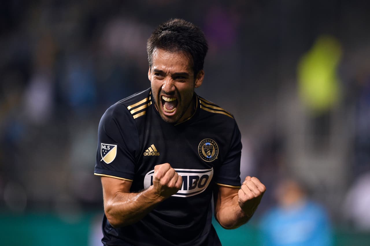 En tiempo de descuento, Alejandro Bedoya marcó el segundo gol en la victoria de Philadelphia por 2-1 sobre FC Dallas.