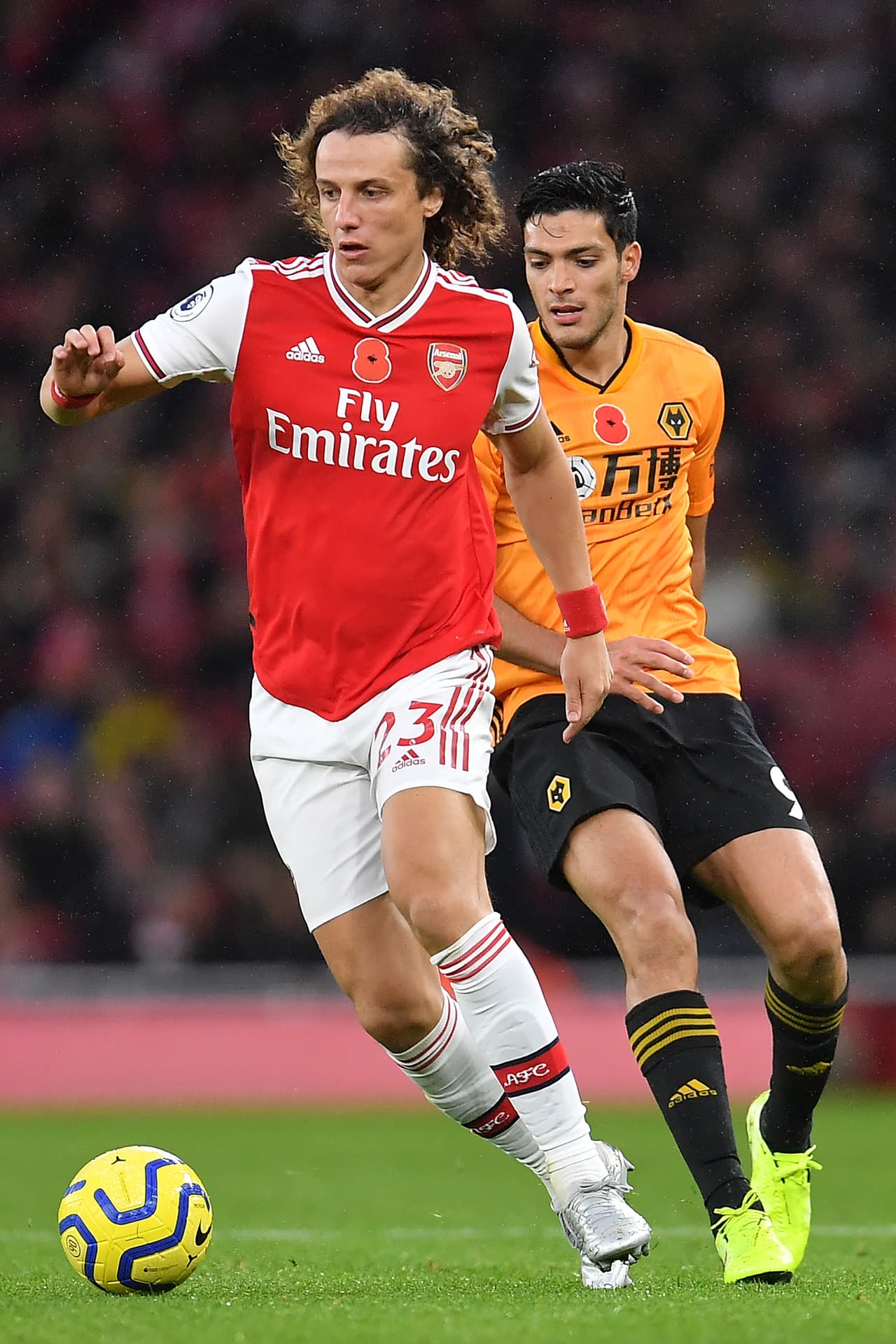 David Luiz manda mensaje a Raúl Jiménez por su regreso