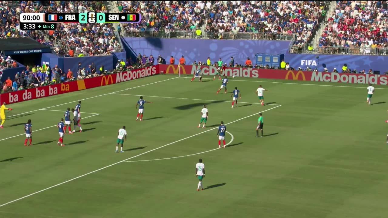 ¡GOL!  anota para Senegal. Ibrahim Mbaye