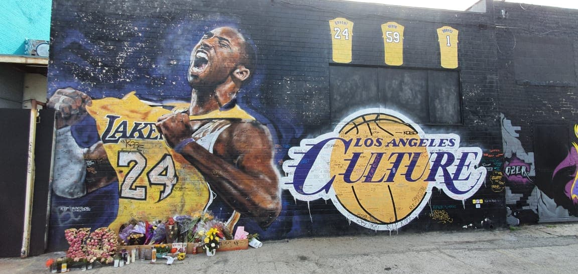 Los Angeles continúa rindiéndole tributo a Kobe y se ilusionan con la llegada del Chicharito al Galaxy.