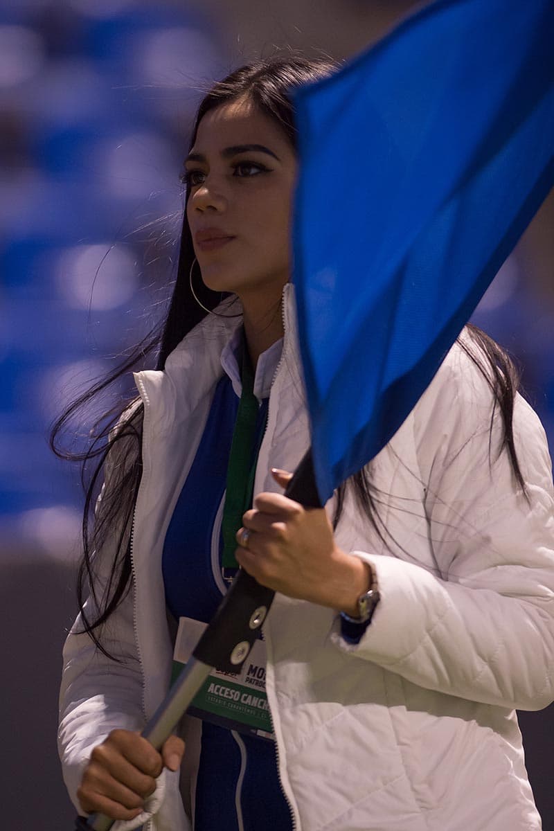 Porristas en el juego Puebla vs Monarcas.