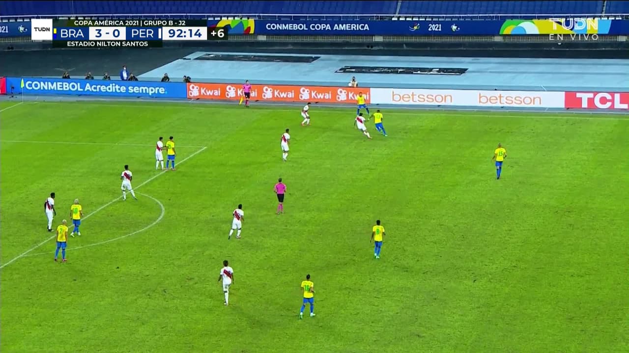 ¡GOL!  anota para Brasil. Richarlison de Andrade