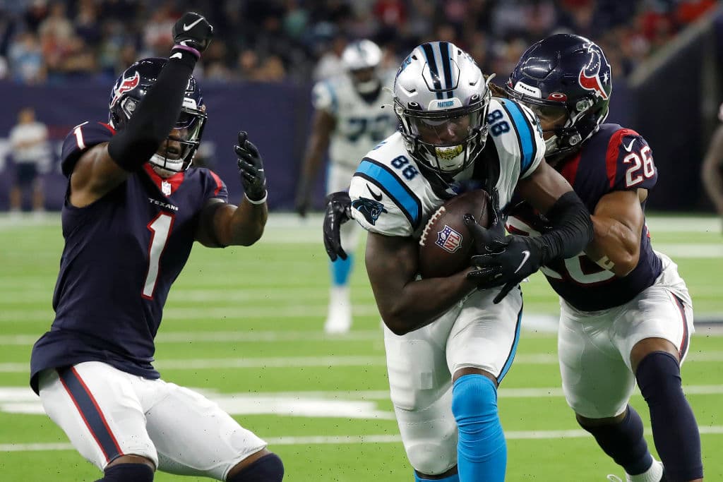 Las Carolina Panthers pierden a su mejor jugador pero vencen 24-9 a los Hpuston Texans.