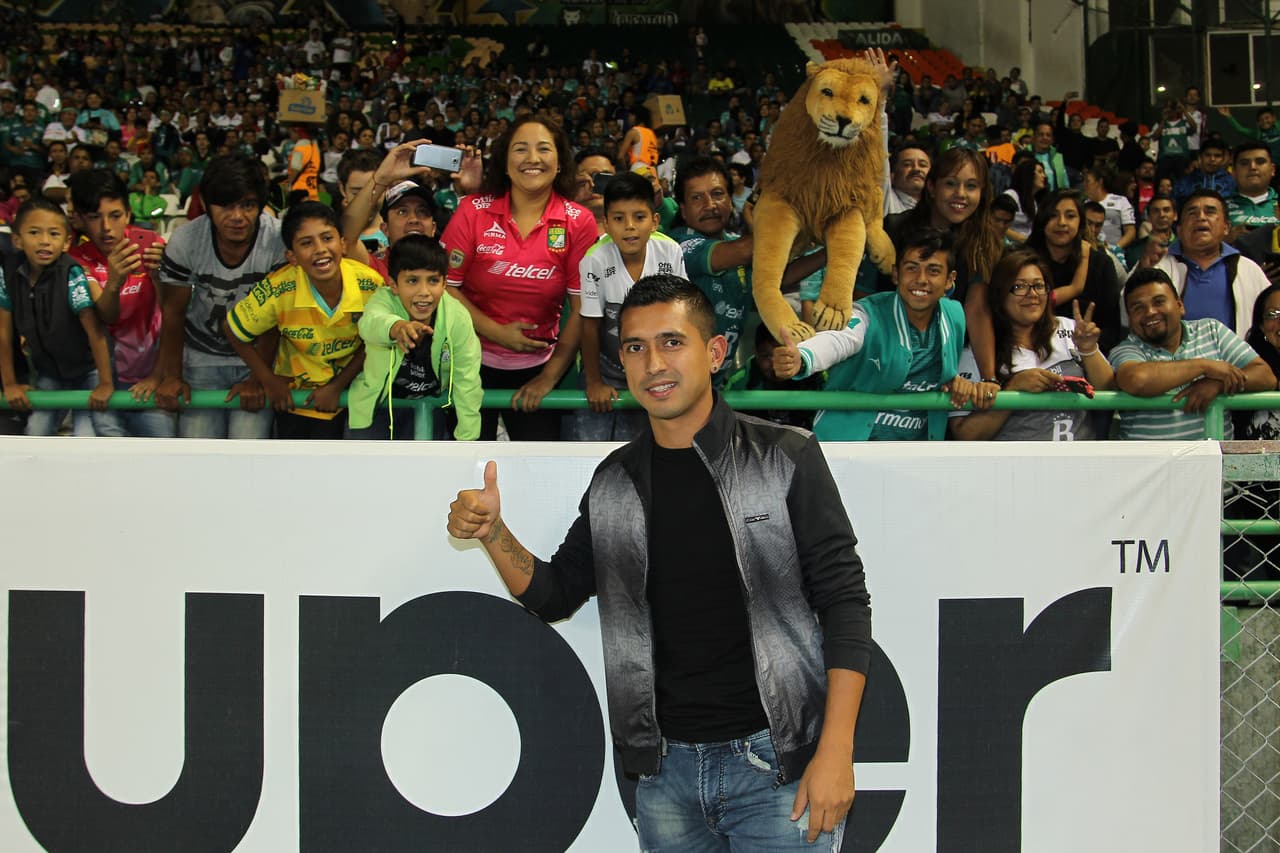 Mejor fan j 14 apertura 2016