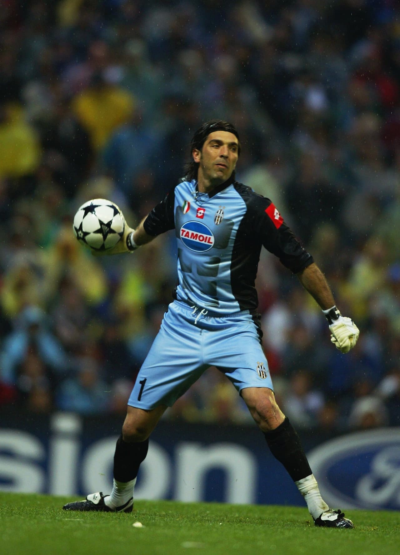 Buffon costó 53 millones de euros.