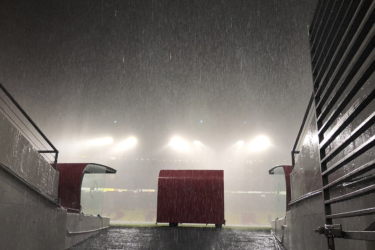 Vale la pena recordar que Monarcas Morelia había ofrecido a Dorados de Sinaloa prestar el Estadio Morelos debido a la tragedia invernal que afecta a Sinaloa por las fuertes lluvias.