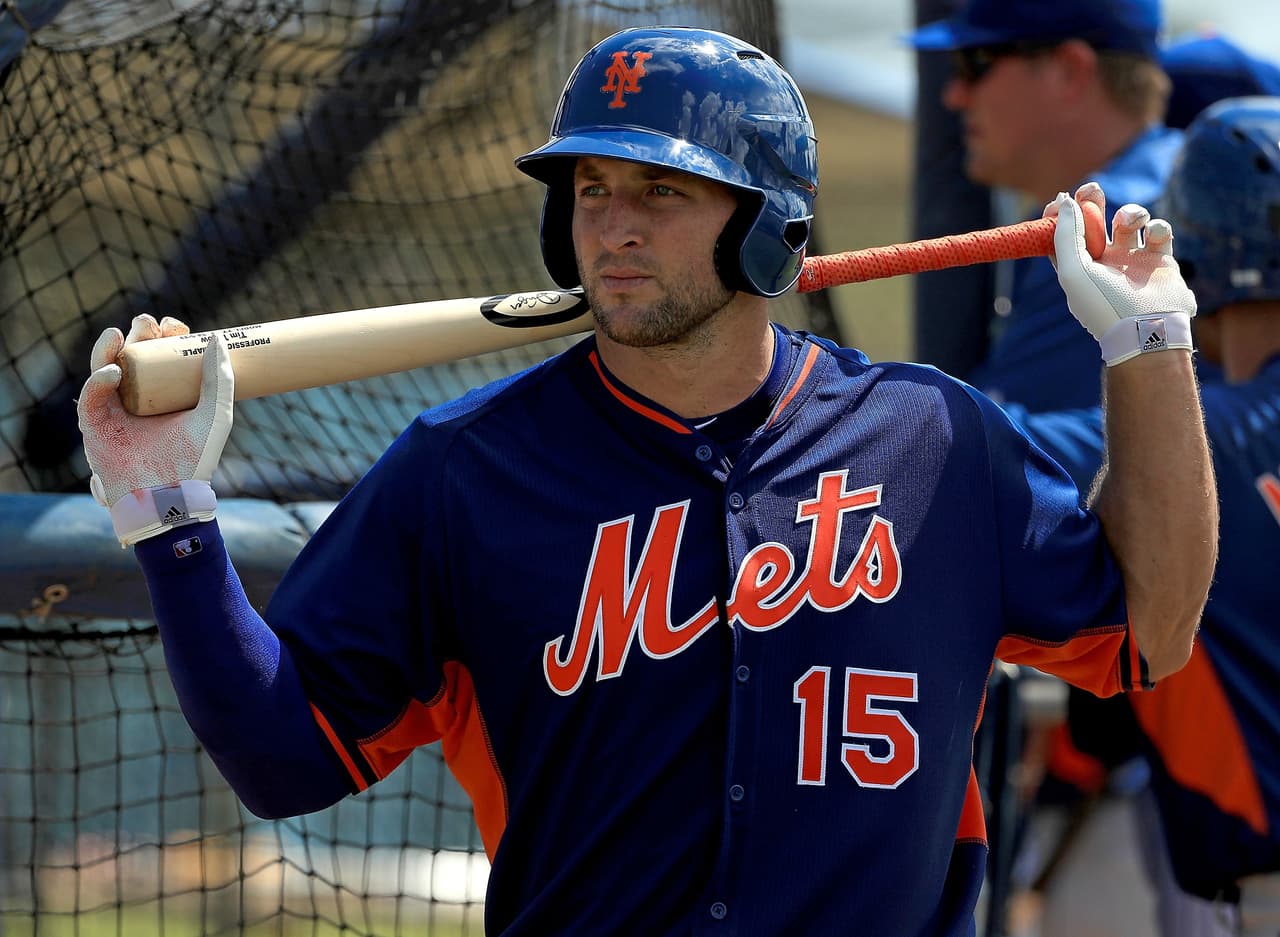 ¿Tim Tebow a Grandes Ligas? Parece que los Mets lo están pensando
