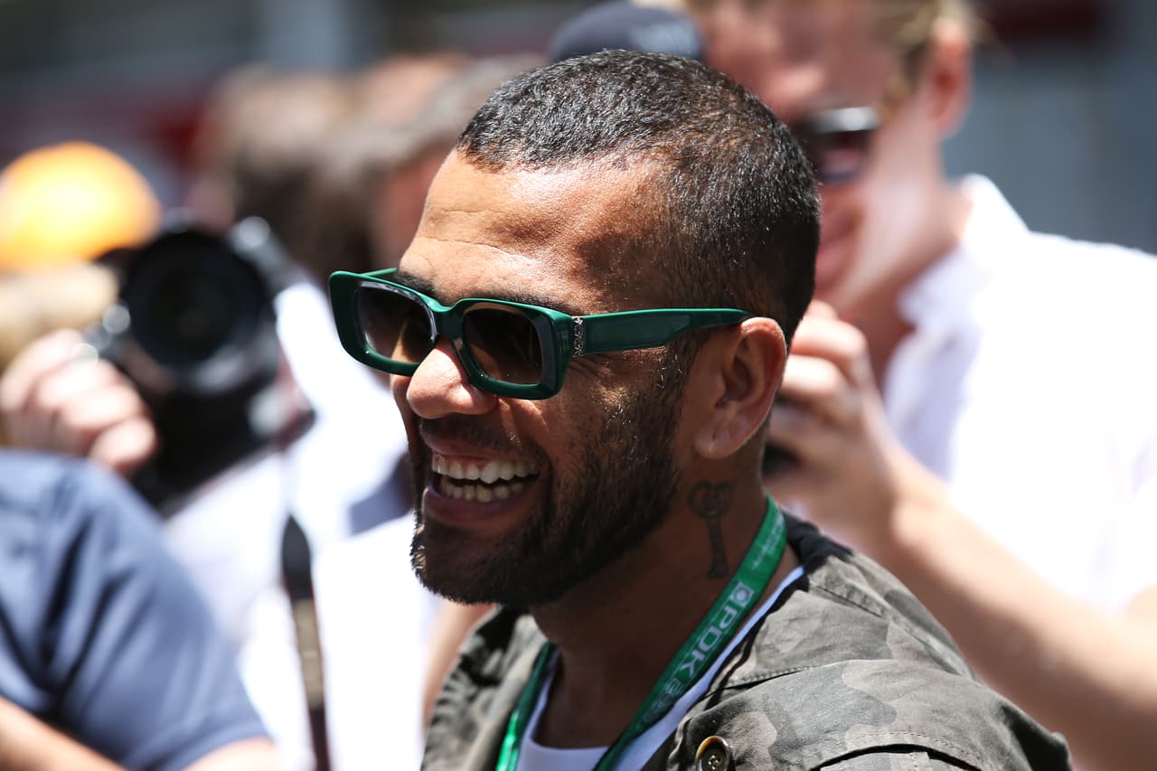 Dani Alves: "No nací para estar al lado de mediocres"