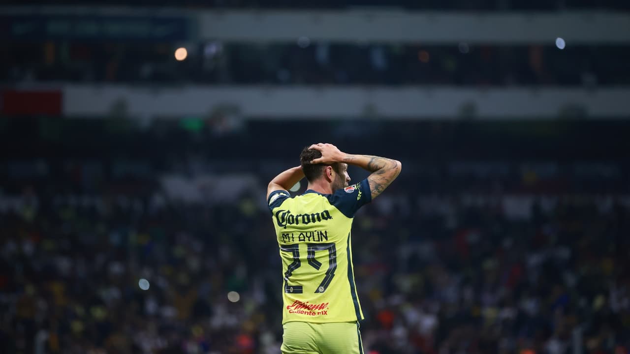 Miguel Layún admite fracaso y da la cara a la afición del América