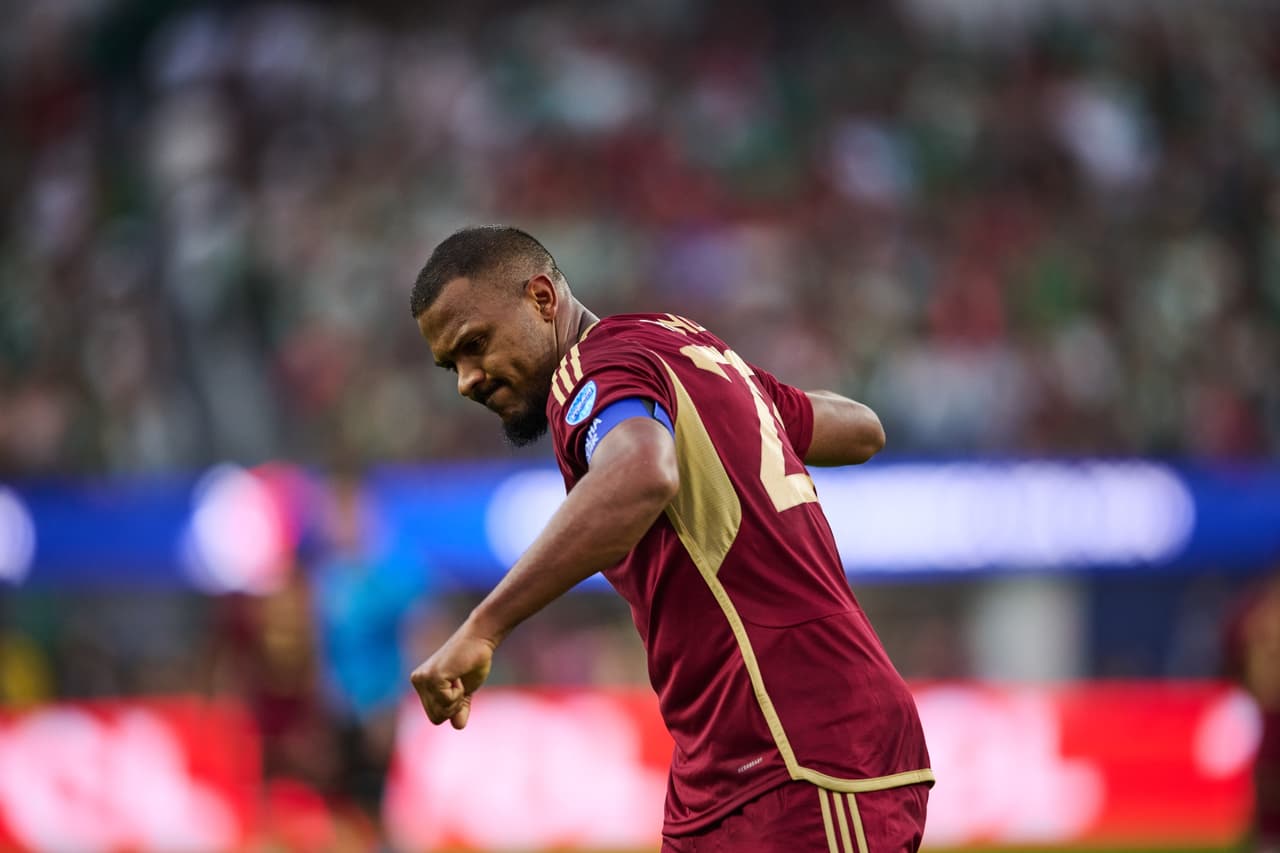 Venezuela propina histórica primera derrota a México