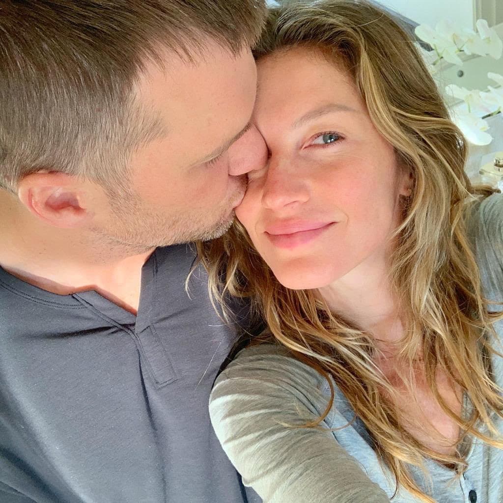 Tom Brady compartió una foto junto con su esposa, la supermodelo Gisele B¨¨undchen.