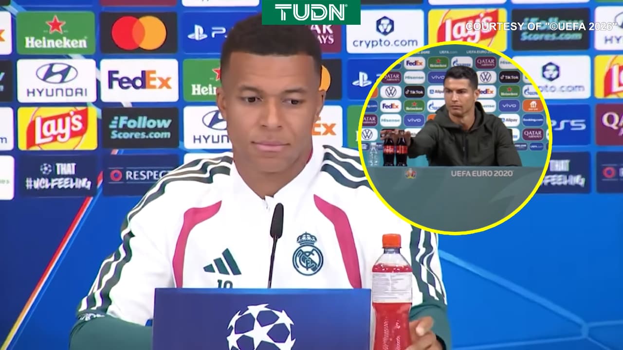 Mbappé emula a Cristiano y retira botella de Gatorade en rueda de prensa