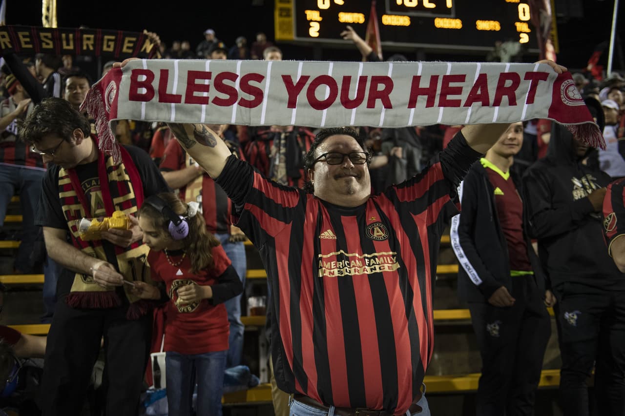 A pesar de no ser su casa habitual, el Fifth Third Bank Stadium se vistió de rojo y negro para vivir la remontada del Atlanta United en la Liga de Campeones de Concacaf.
