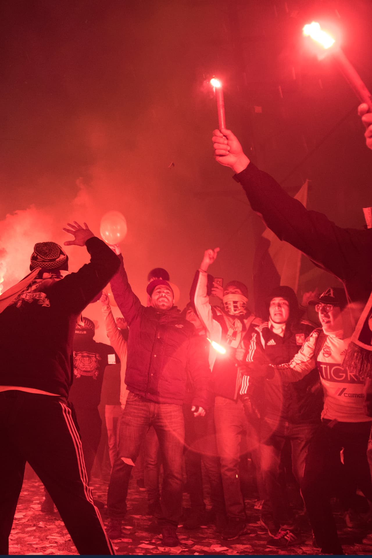 El color en la casa de los felinos norteños nos deja ver la pasión por el Clásico Regio en la final del Apertura 2017.