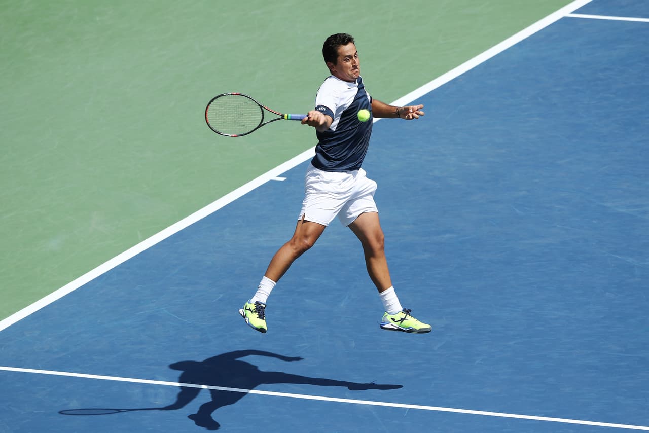 A pesar de su esfuerzo, el español Nicolás Almagro no pudo evitar caer 4-6, 7-6 (7), 7-6 (7) contra Steve Johnson.