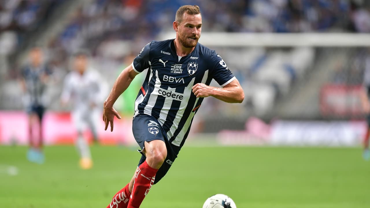 Rayados no se resiste ante 'cañonazo de billetes' por Vincent Janssen