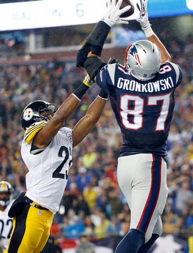 Segundo pase de anotación que se llevó Gronkowski.