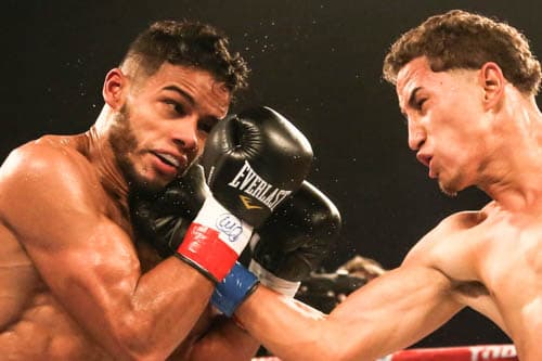 Gadwin Rosa, de 22 años, obtuvo su segunda victoria en igual número de peleas. El pugilista de Ocala (Florida) se impuso sobre Jonathan Irizarry (21 años) de San Juan de Puerto Rico, que vivió su primera derrota como profesional en su cuarta pelea luego de tres triunfos por nocaut.